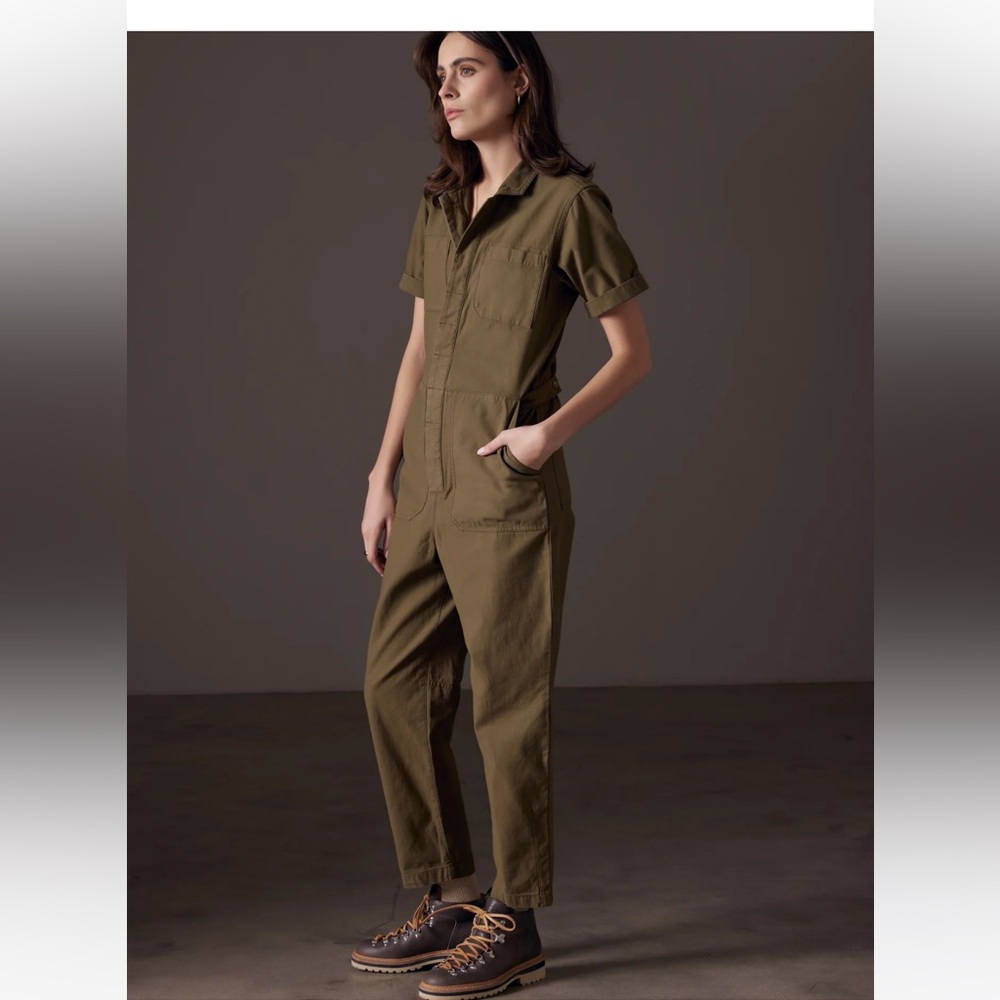 The group babaton olive green romper